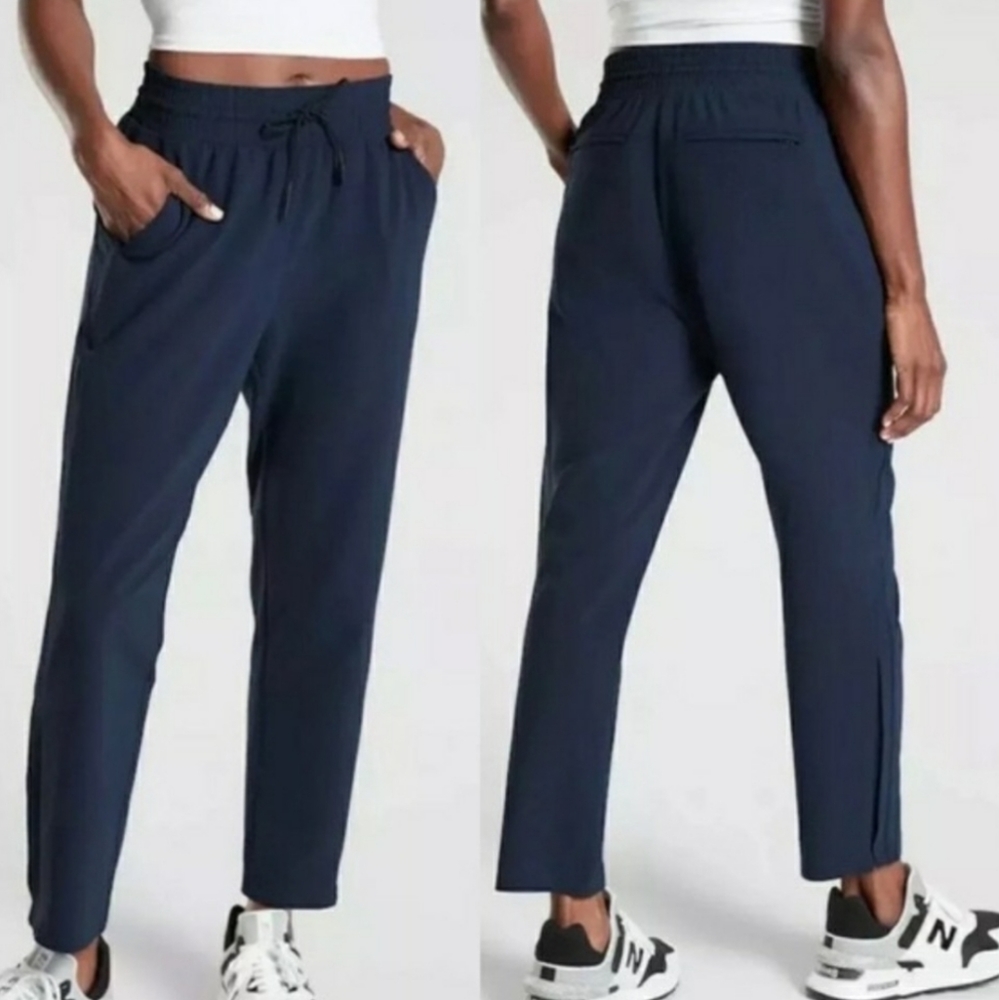 Athleta Metropolis Straight leg Pant